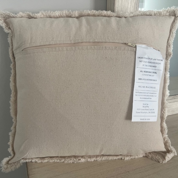 Mud Pie Mrs. Pillow - Picture 4 of 7